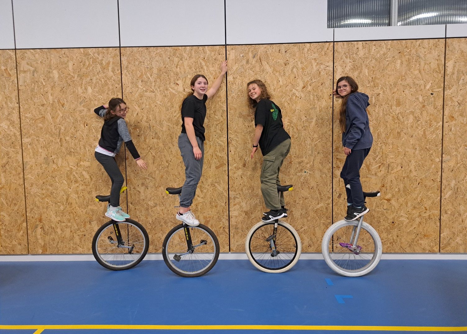 Stage de monocycle freestyle artistique